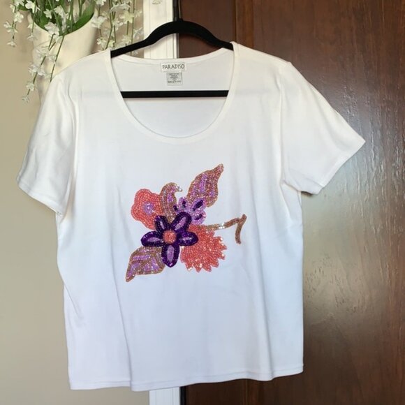 Paradiso White Short Sleeve Top Size L SequinFlowe - Picture 1 of 1